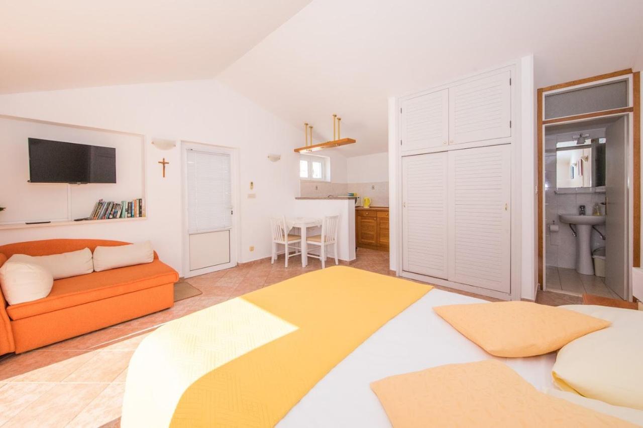 Lacroma Apartments Dubrovnik Ngoại thất bức ảnh