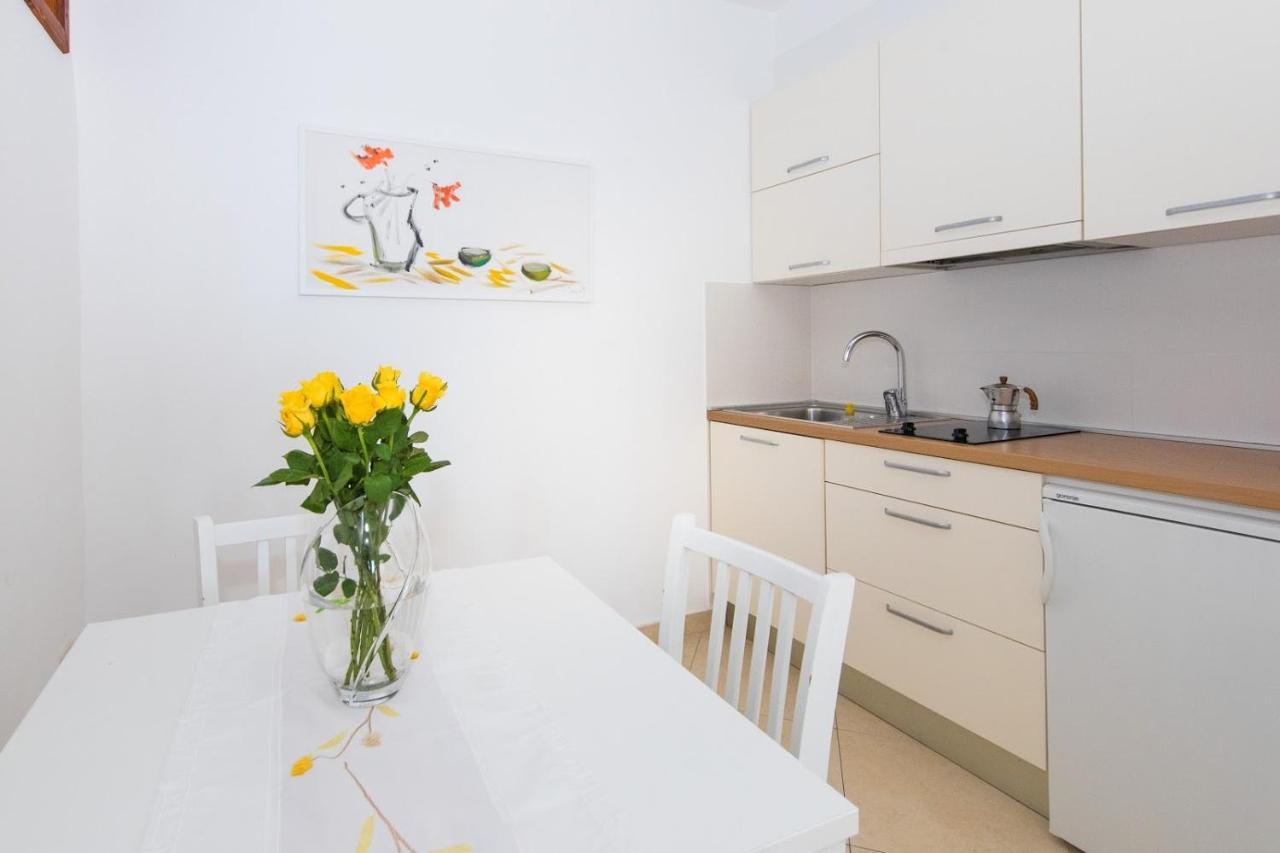 Lacroma Apartments Dubrovnik Ngoại thất bức ảnh