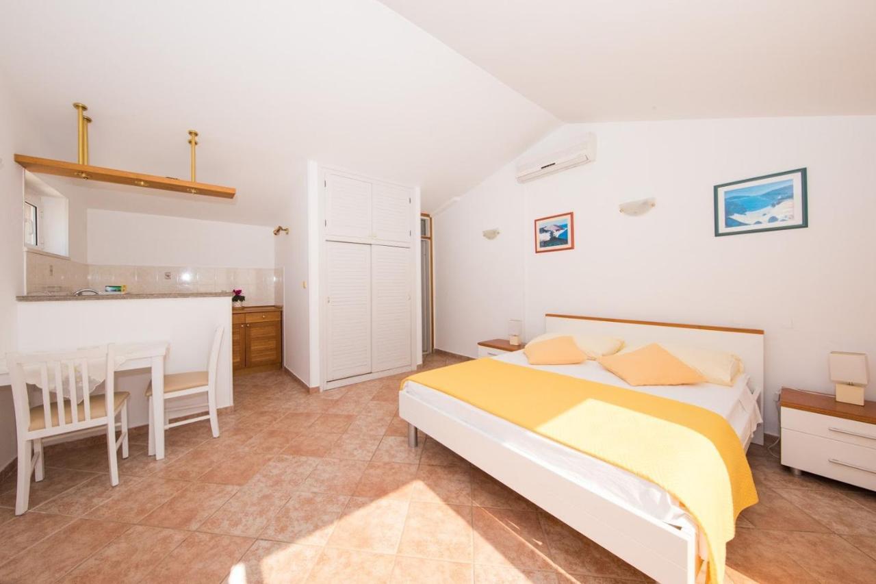 Lacroma Apartments Dubrovnik Ngoại thất bức ảnh